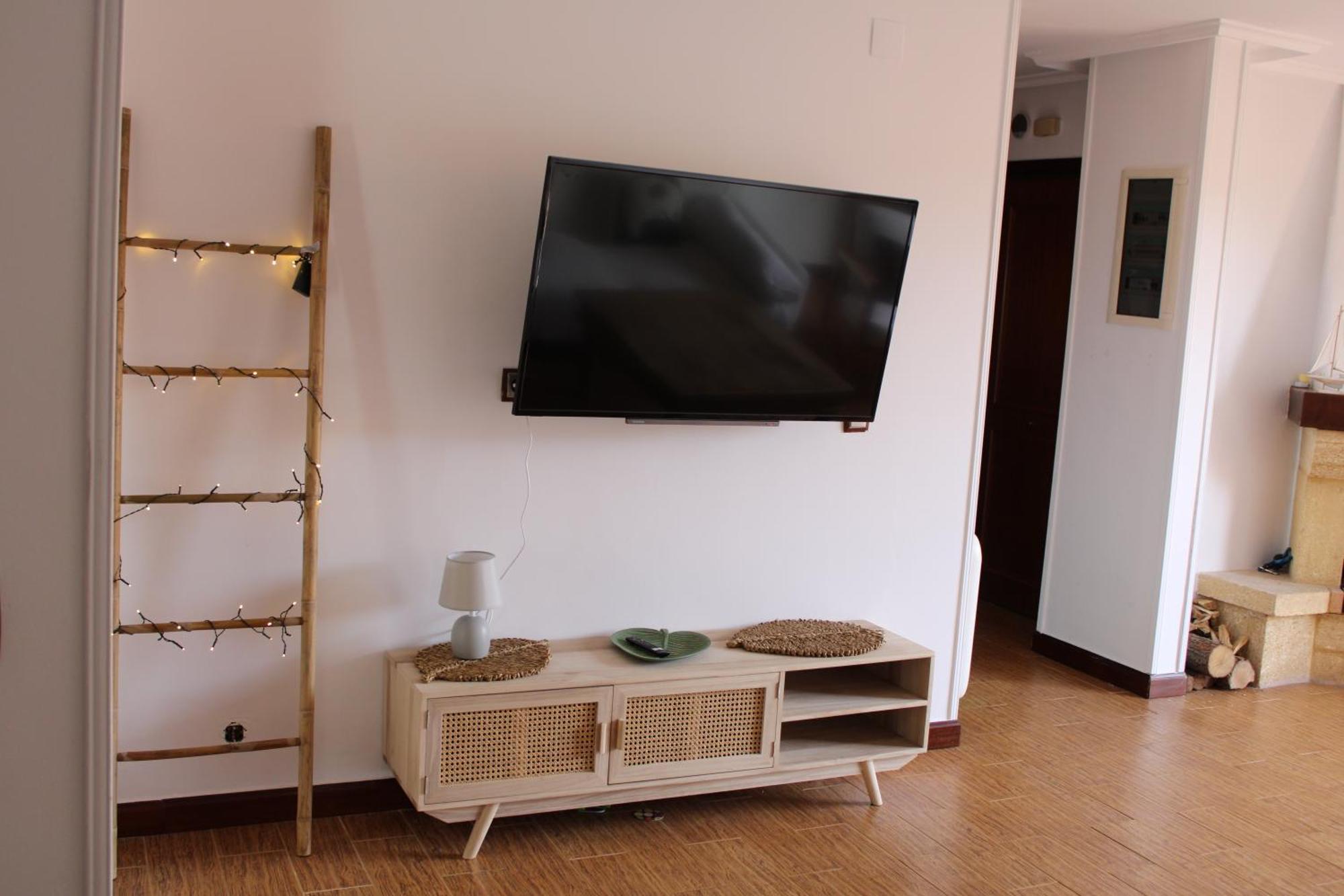 Chalet En Комильяс Экстерьер фото